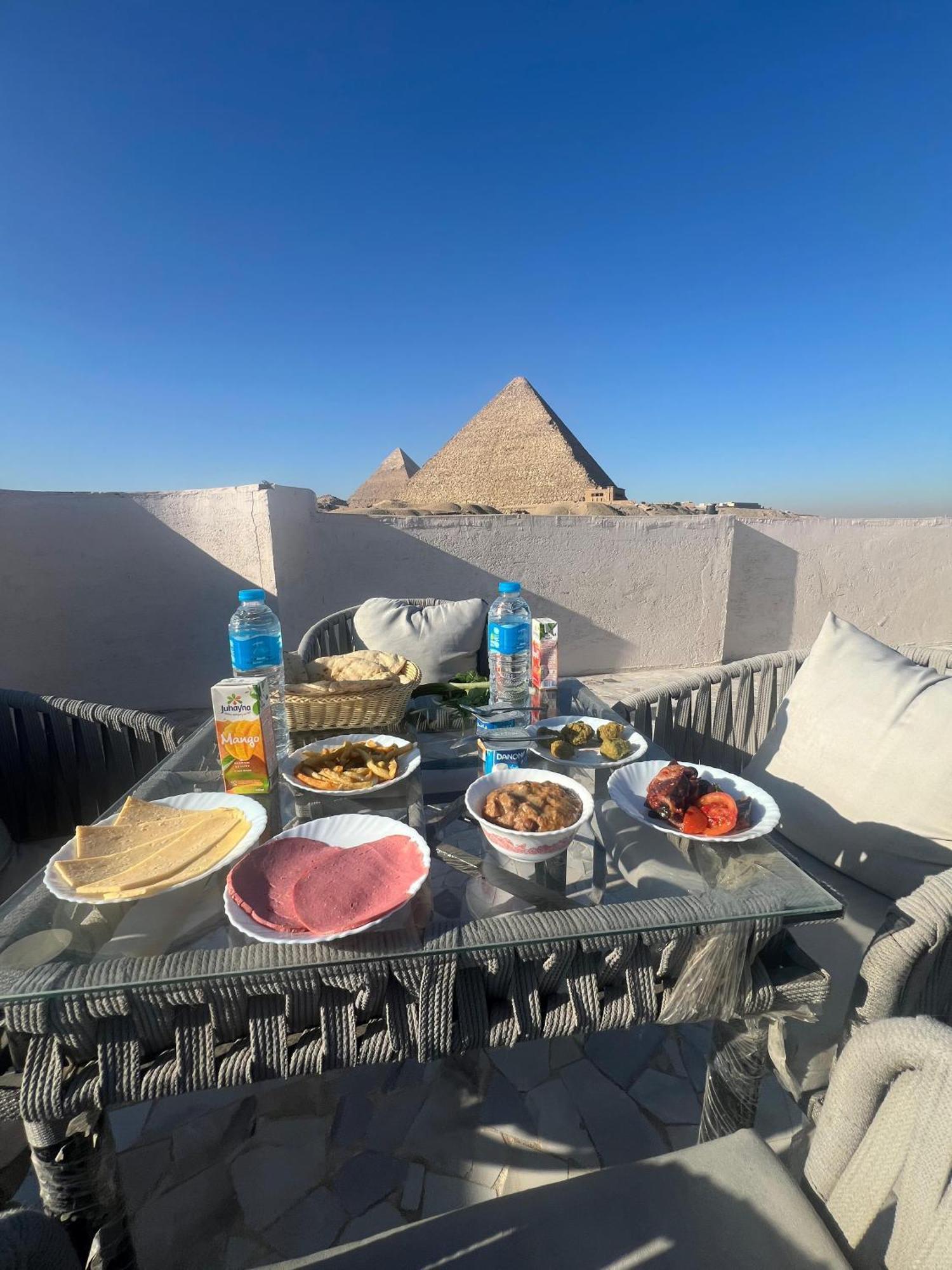 New Asia Pyramids View Kafret el-Gabal Exteriör bild