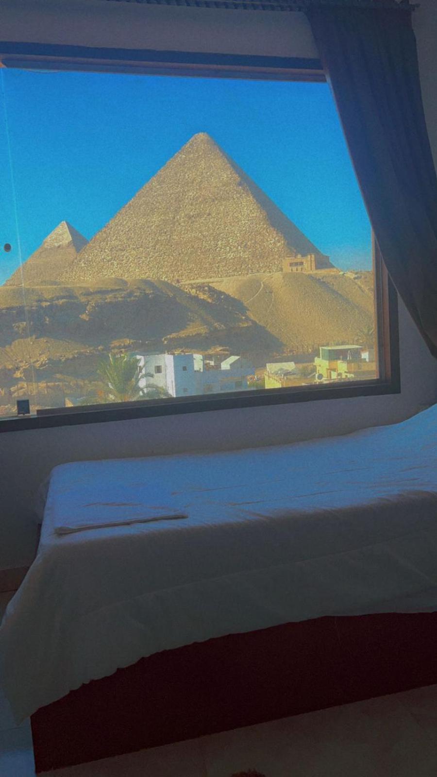New Asia Pyramids View Kafret el-Gabal Exteriör bild